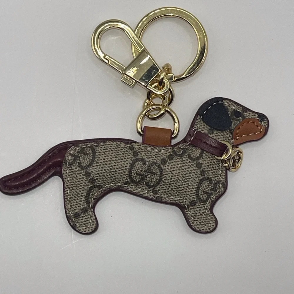 Gucci Dog Bag Charm - Picture 5 of 9